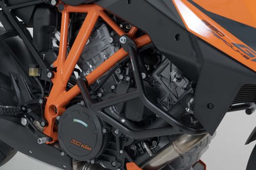 Crash bar. B-stock