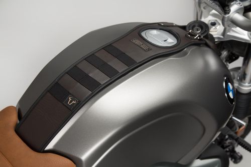 BMW R modèles nineT (14-). Avec pochette acc. LA2.