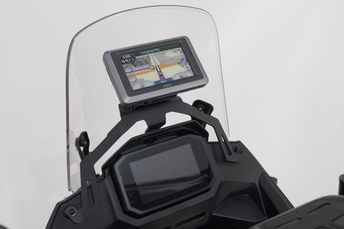 Negro. Honda XL750 Transalp (22-24).