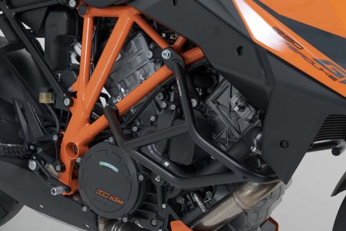 Black. KTM 1290 Super Duke R / GT.