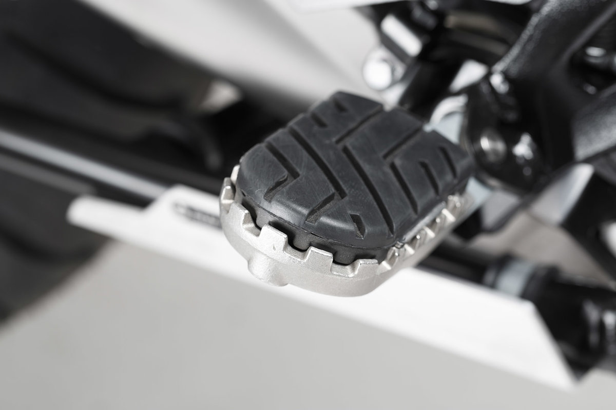 ION footrests - BMW R 1200 GS and R 1250 GS - SW-MOTECH
