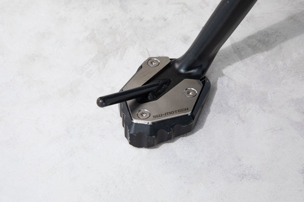 Extension for side stand foot Black/Silver. Yamaha Tracer 9 models (20-).