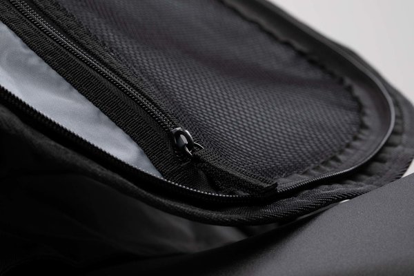 ION L tail bag 50 l. Black. 600D Polyester / Soft-Vinyl.