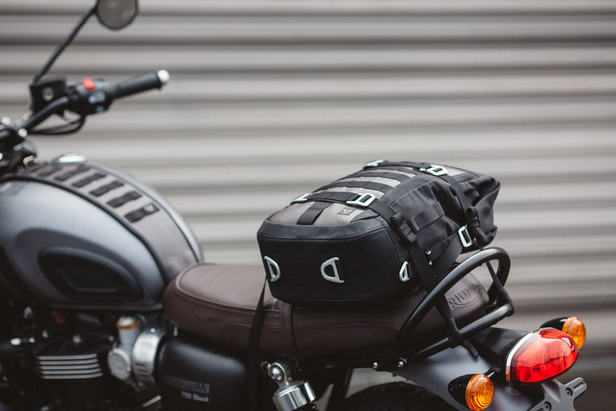 Motorcycle Tail bag Bagtecs KH1 Backpack 10 Litres black ✓ Buy now!