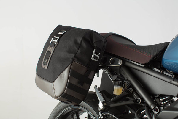 Legend Gear side bag system LC Black Edition Yamaha XSR900 (15-21).