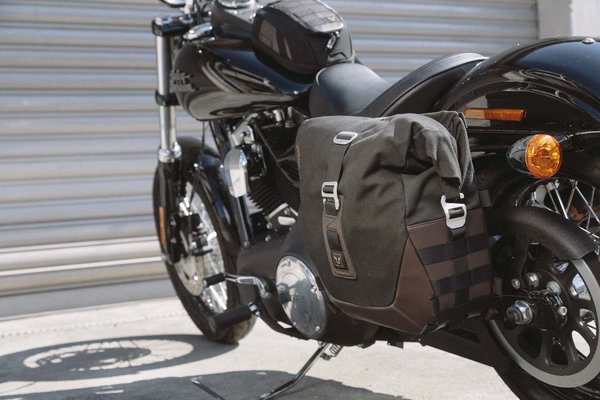 Legend Gear side bag system LC Black Edition Harley-Davidson Dyna Low Rider, Street Bob.