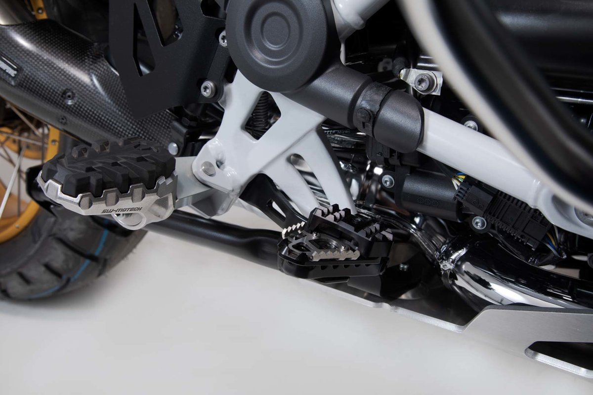 Brake Lever Pedal Extension Extender Motorcycle Rear Foot Brake Lever Pedal Enlarge Extension Pad Extender for R1200GS & ADV LC 2013-2018 