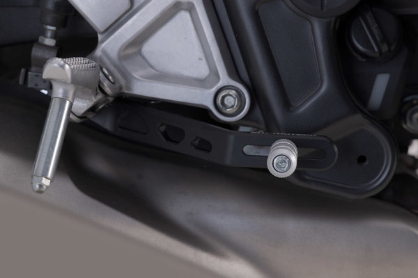 Gear lever and brake pedal set Honda CB650R (18-).