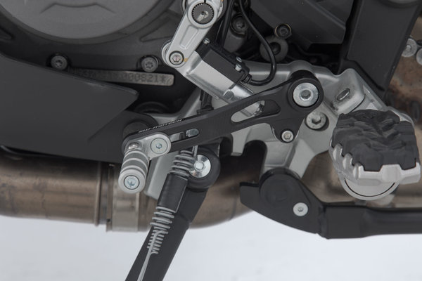 Gear lever Ducati Multistrada 950 (18-)/1260 (17-)/V2 (21-).