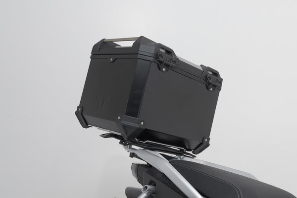 Kit d\'adaptation pour porte-bagages ADVENTURE-RACK Noir. CFMoto 800MT (21-).