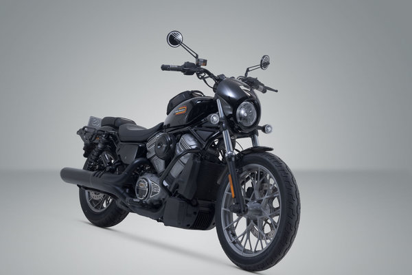 Soporte lateral izquierdo SLC Harley-Davidson Nightster (22-) / Special (23-).