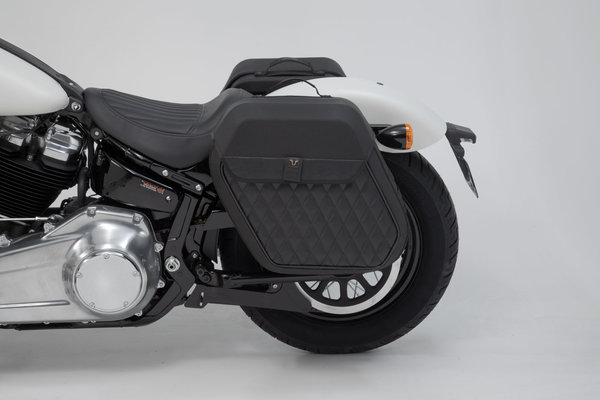 Support latéral SLH gauche LH2 Harley-Davidson Softtail Slim (17-). Pour LH2.