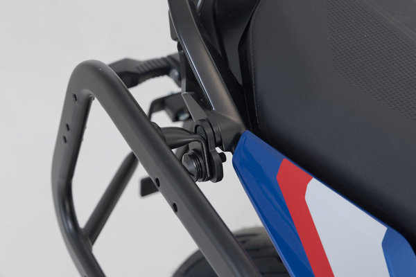 Soportes laterales EVO Negro. BMW R 1200 R/RS (14-18), R 1250 R/RS (18-).
