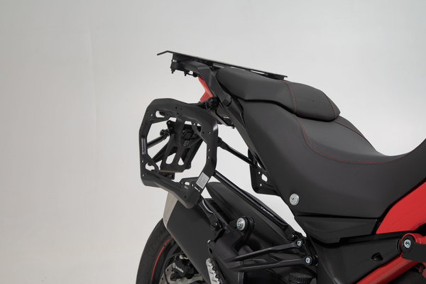 Soporte lateral PRO Negro. Ducati Multistrada 1200/ 1260/ 950 / V2.