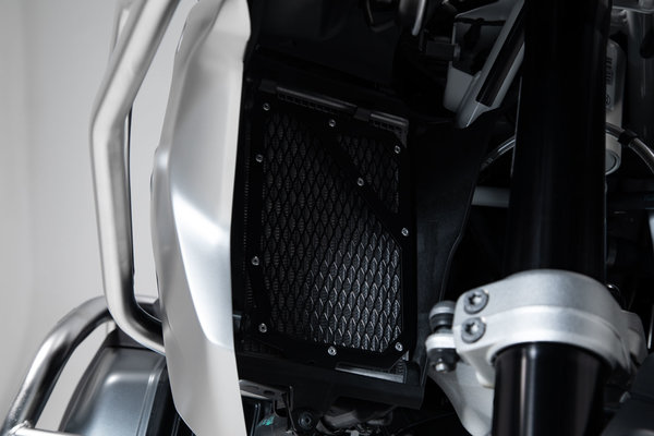Protector de radiador de aluminio Negro. BMW R 1200 GS (16-18), R 1250 GS (18-).