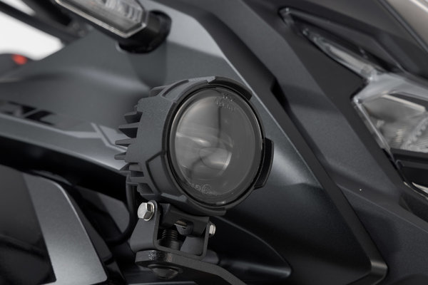 Support pour feux additionnels Noir. Honda CB500X (18-), NX500 (23-).