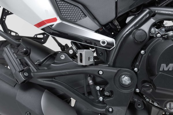Protection de réservoir de liquide de frein Gris. Modéles BMW / Ducati / KTM / Husqvarna.