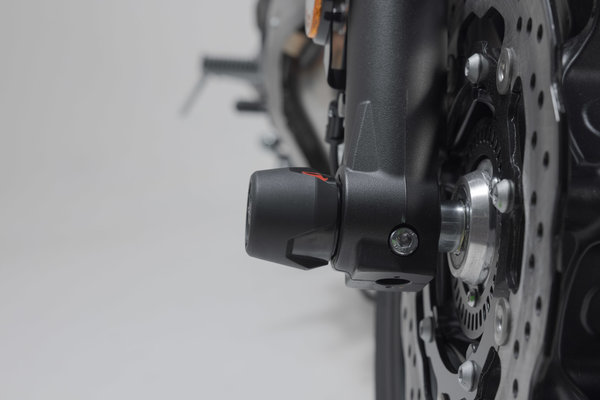 Slider set for front axle Black. Yamaha MT-07 (14-), Yamaha XSR700 (15-).