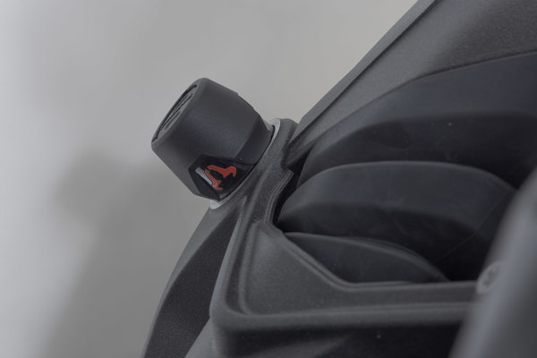 Roulettes de protection pour bras oscillant Noir. Modèles BMW avec monolever à l\'arrière.