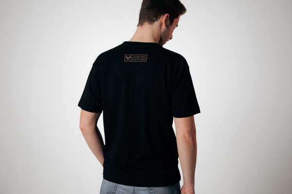 T-Shirt Legend Gear. Noir. Hommes. Taille S.